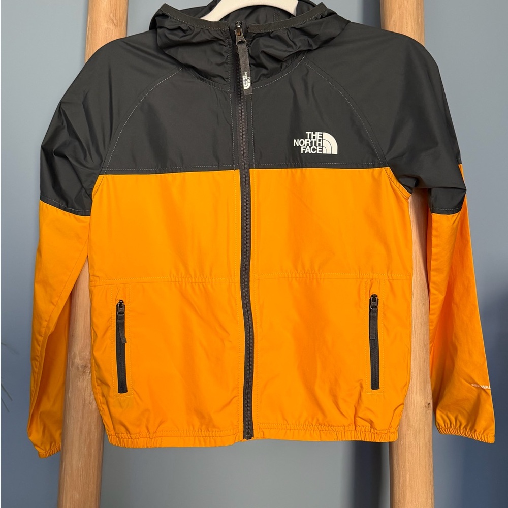 The North Face Kids Never Stop Hooded WindWall Jacket